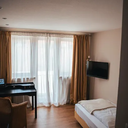 Wolf - Wir Freuen Uns 3* Schwäbisch Hall