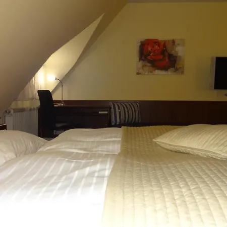 Wolf - Wir Freuen Uns Ξενοδοχείο Σβέμπις Χαλ